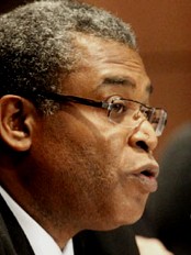 Haïti - Social : Bellerive déclare «l’immigration est un élément dangereux»