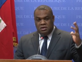 Haïti - Politique : «Les sénateurs du G6 ont un comportement suicidaire» dixit Michel Brunache