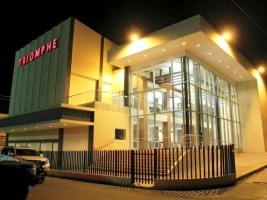 Haiti - Culture : Ciné Théâtre Triomphe, denial of the Minister Raton