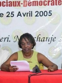 Haïti - USA : Déportations d’haïtiens, Edmonde S. Beauzile écrit à Obama