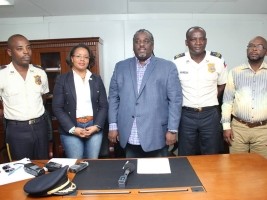 Haiti - Culture : D-1, beginning of pre-carnival activities in the Capital