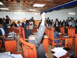 Haïti - FLASH : Le Sénat vote une résolution en faveur de Guy Philippe
