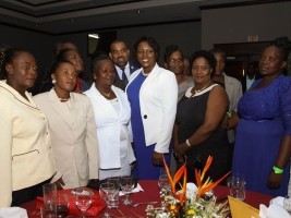Haïti - Social : La Première Dame rend hommage aux femmes maires