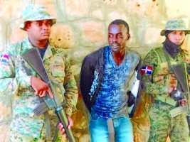 Haiti - FLASH : Haitians attack Dominican soldiers at the border