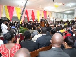 Haiti - Politic : Jovenel Moïse honored by the Evangelical Baptist Mission of the South