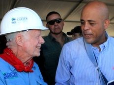 Haïti - Reconstruction : Martelly - Carter au Village de Santo, à Léogâne