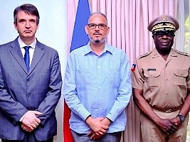 Haiti - Politic : PM discusses security and defense with Brazil