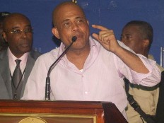 Haiti - Airport : Martelly inaugurates the departure hall of the Toussaint Louverture International Airport