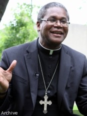 Haïti - Social : Mgr. Pierre-André Dumas appelle au dialogue national et à la raison