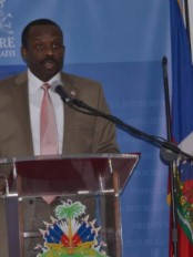 Haïti - Politique : Séminaire sur l’harmonisation des contrats passés par les administrations