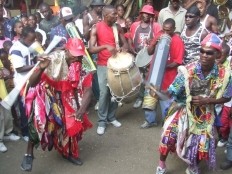 Haiti - Culture : The Minister of Culture listening Raras leaders of Léogâne