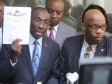 Haiti - Elections : Prime Minister Paul handed the Electoral Decree to the CEP